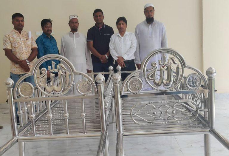 সদর উপজেলা পরিষদের মালামাল বিতরন
