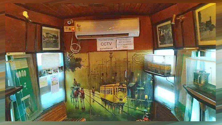 ট্রাম ‘স্মরণিকা’র হ্যামলিনের বাঁশিওয়ালা কে হবে