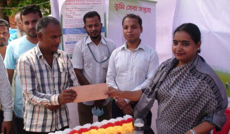 গোপালগঞ্জে শুরু হয়েছে ভূমি সেবা সপ্তাহ