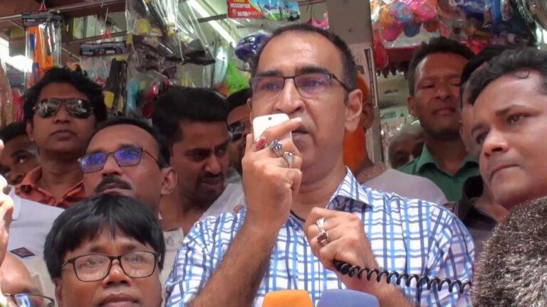 পৌরসভা নির্বাচন থেকে সরে দাঁড়িয়েছেন মেয়র প্রার্থী আজম