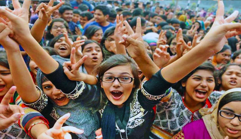 এইচএসসি ও সমমানের পাসের হার ৭৮.৬৪ শতাংশ