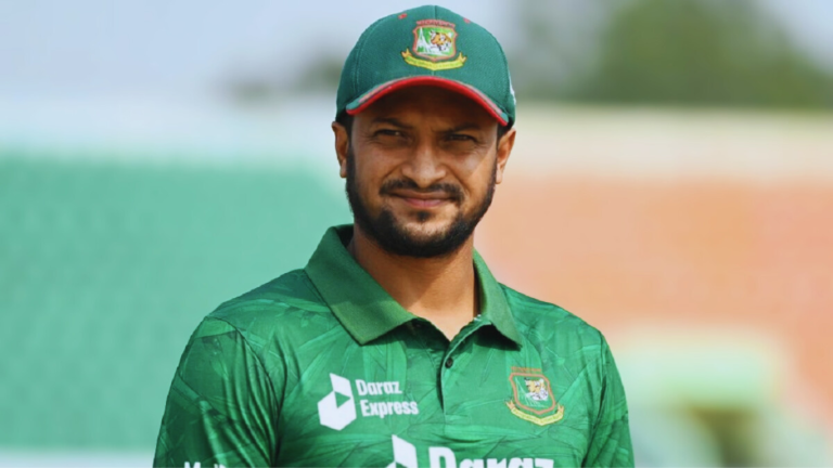 নবগঙ্গার তীরে নৌকা চালাবেন সাকিব আল হাসান