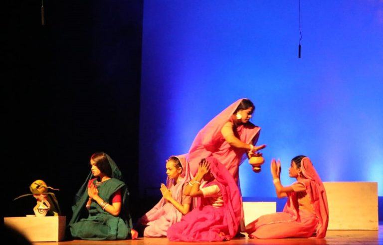 গোপালগঞ্জে মঞ্চায়িত হলো চিরায়ত বাংলা নাটক “চাঁদ বণিকের পালা”
