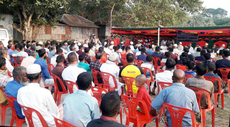 গোপালগঞ্জে ব্রীজের দাবীতে “একতাই শক্তি” ফাউন্ডেশনের জনসভা