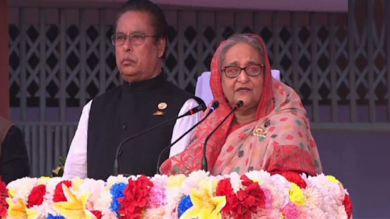 বিএনপি-জামায়াত খুনির দল,তাদের রাজনীতি করার অধিকার নেই : শেখ হাসিনা