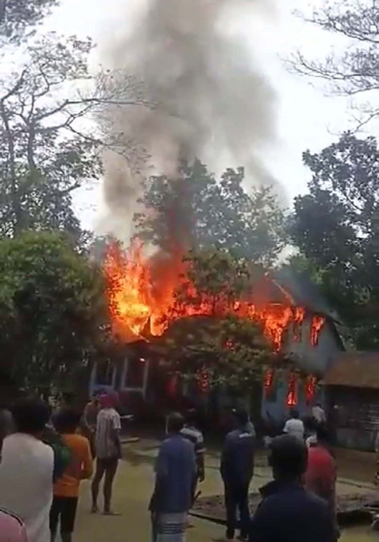 গোপালগঞ্জে আগুনে পুড়ে নারী নিহত