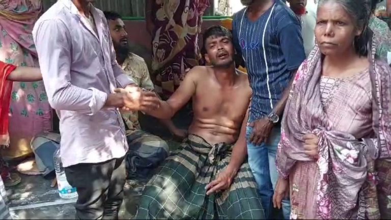 সেফটিক টাংকিতে কাজ করতে গিয়ে শ্বাসরুদ্ধ হয়ে দুই শ্রমিকের মৃত্যু