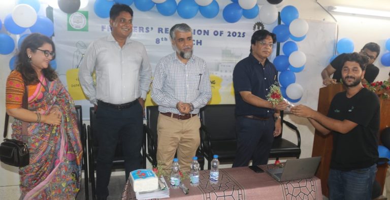 গোপালগঞ্জ বিজ্ঞান ও প্রযুক্তি বিশ্ববিদ্যালয়ে নবীন শিক্ষার্থীদের বরণ