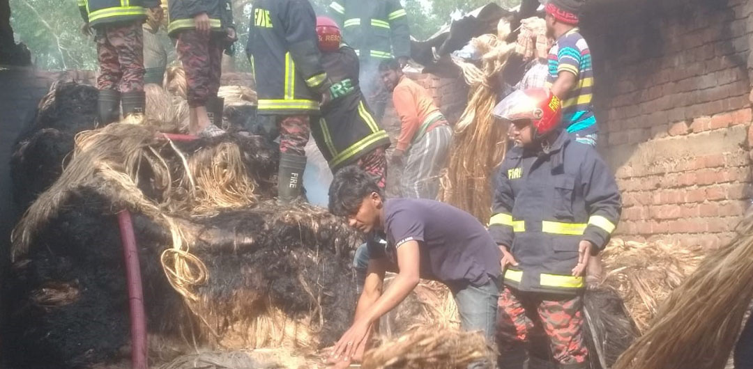 Gopalganj Fire Photo 02(10.01.2026)