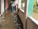 শ্রেনী কক্ষে হাঁটু পানি, চারদিন বন্ধ শিক্ষার্থীদের পড়াশোনা