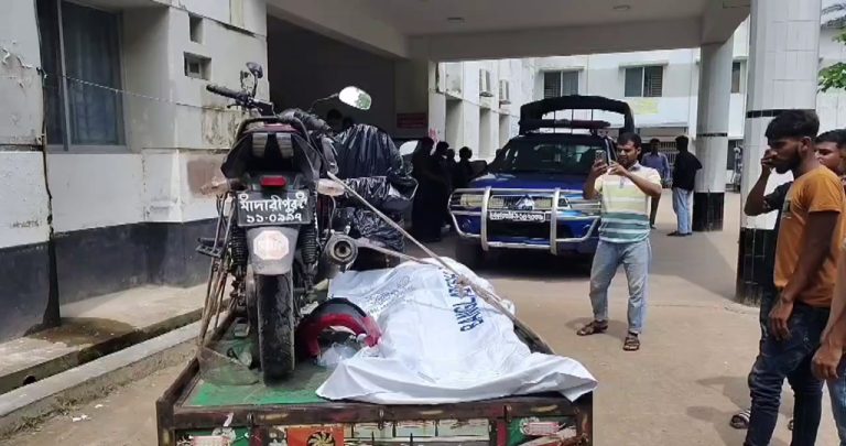 গোপালগঞ্জে ট্রাকের ধাক্কায় মোটর সাইকেল চালক নিহত