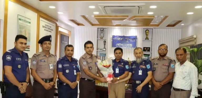 গোপালগঞ্জের পুলিশ সুপার বিপিএম সেবা পদকে ভূষিত