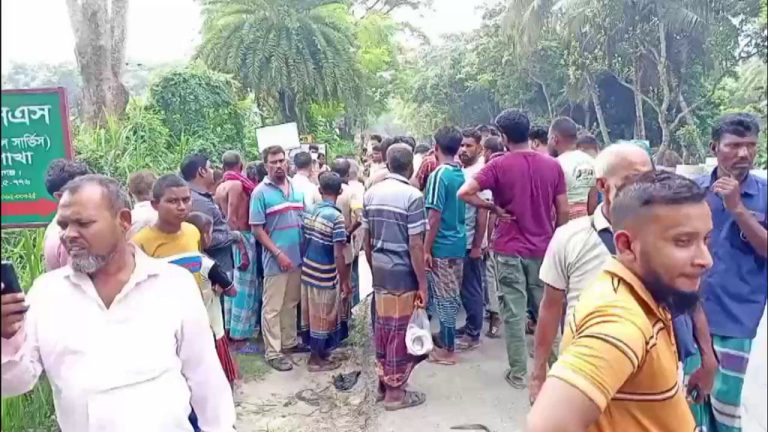 গোপালগ‌ঞ্জে বাস চাপায় স্বামী-স্ত্রী নিহত